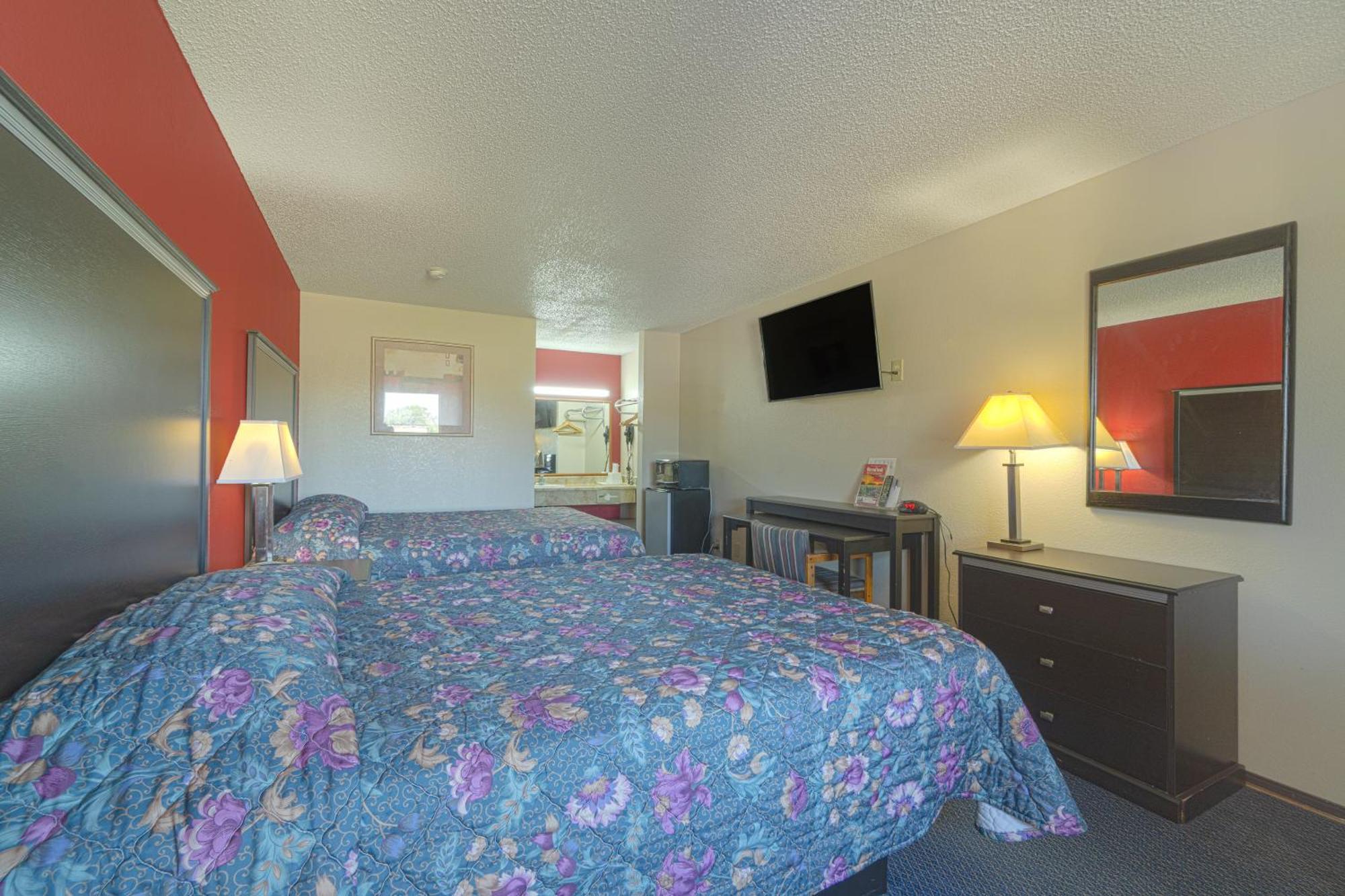 Regency Inn & Suites By Oyo Bay City Tx エクステリア 写真