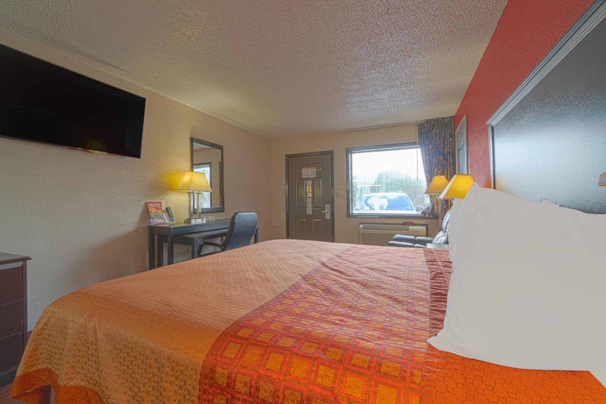 Regency Inn & Suites By Oyo Bay City Tx エクステリア 写真